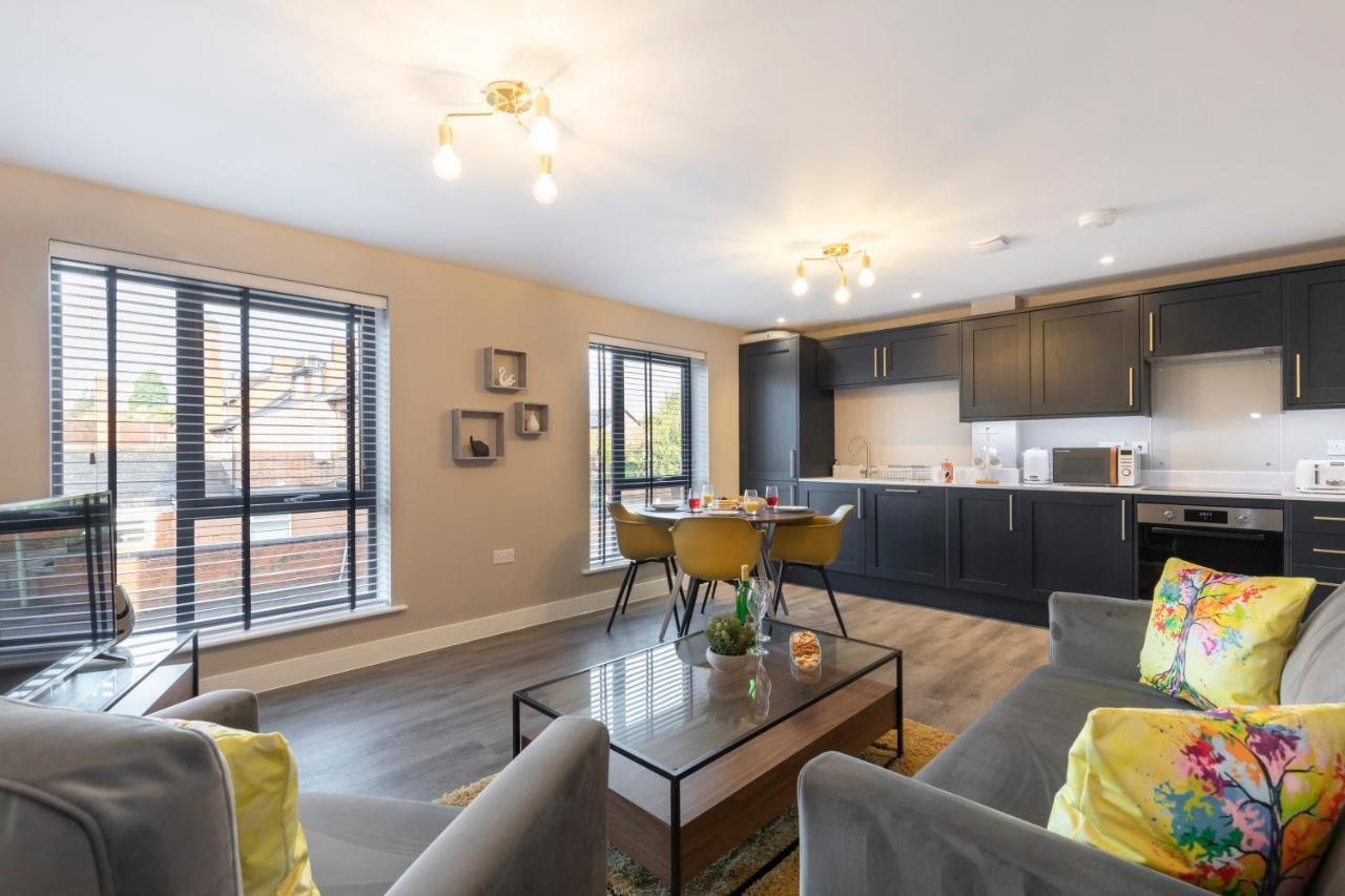Elliot Oliver - Luxurious Two Bedroom Apartment With Parking Gloucester Luaran gambar