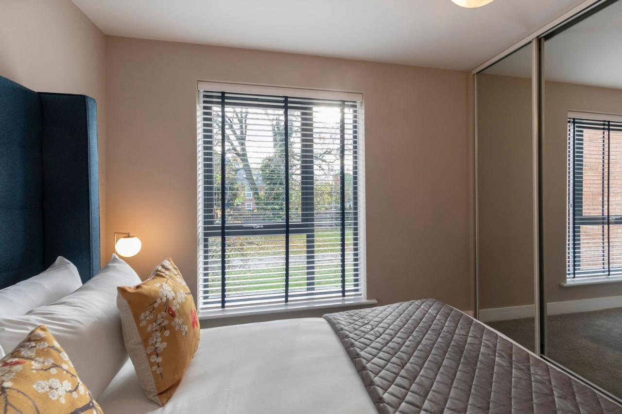 Elliot Oliver - Luxurious Two Bedroom Apartment With Parking Gloucester Luaran gambar